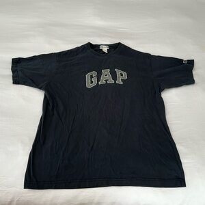 Men’s vintage Gap short sleeve tee